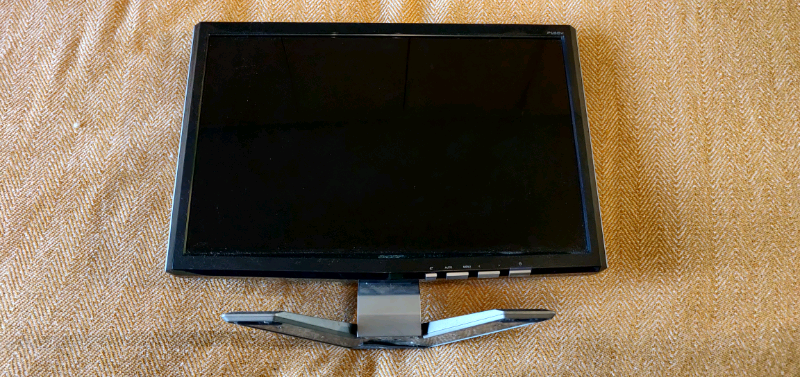 Acer P193W 19\